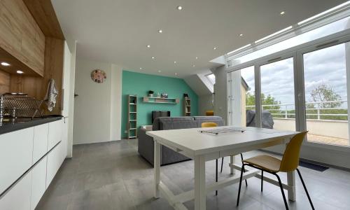 Luxury apartment with exceptional view on the Cher river