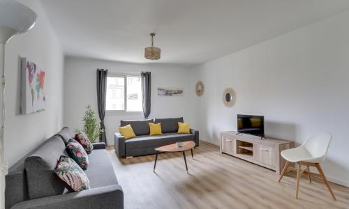 Magnifique T5 (12pers) 129m²-Climatisé-Vieux-Port