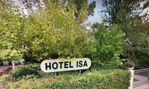 HOTEL ISA