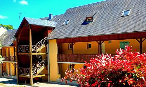 Studio très bien situé, belle vue, parking privé