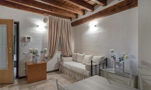 San Bernardino 8 - Immobili e Soluzioni Rent