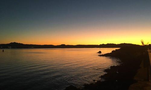 Casa Maddalenina con giardino, vicino al mare!