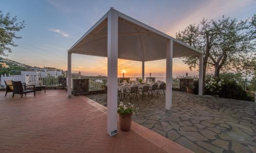 Villa Carolina Sorrento with sea view Jacuzzi and Pool