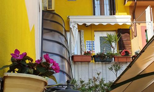 Dora Baltea Monolocale primo piano Mansarda secondo piano