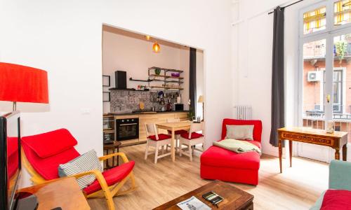 Piazza Castello Elegant Apartment