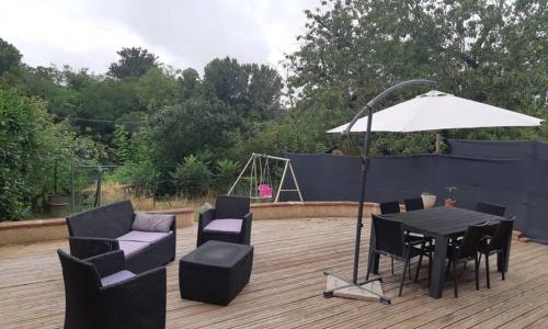 Charmant appartement vue sur la rivière.
