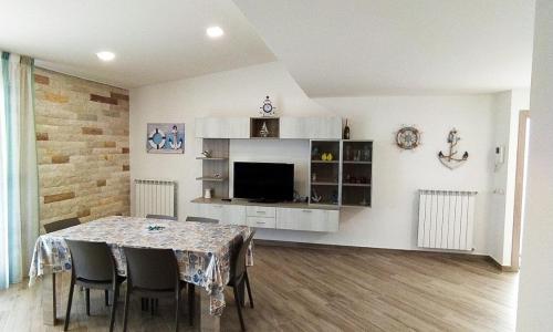 Attico Gloria & Greta