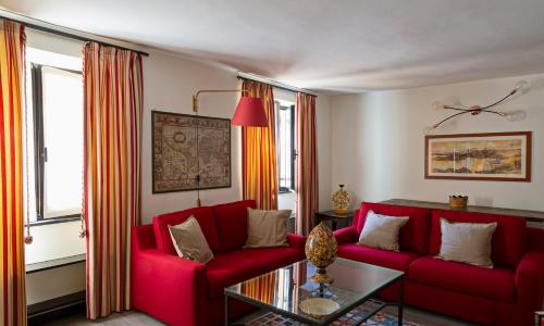 Luxury apartment in the heart of Genoa by Wonderful Italy