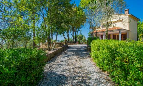 Apartment Montaleo 2 by Interhome