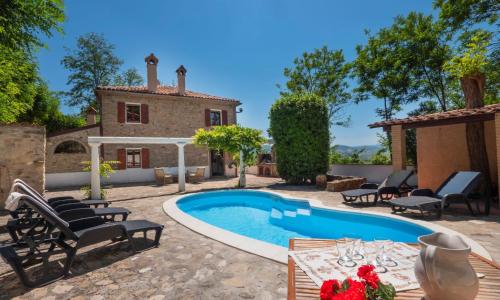 Holiday Home Casale Antica Pietra by Interhome