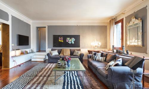 LL4425 Penthouse of 200sqm