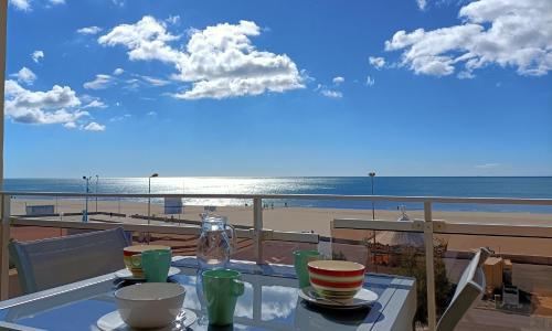 Appartement T2, 2 a 4 Personnes avec une Vue sur Mer 4TL25