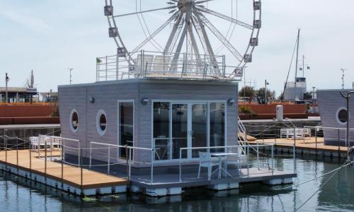 House Boat Rimini Resort