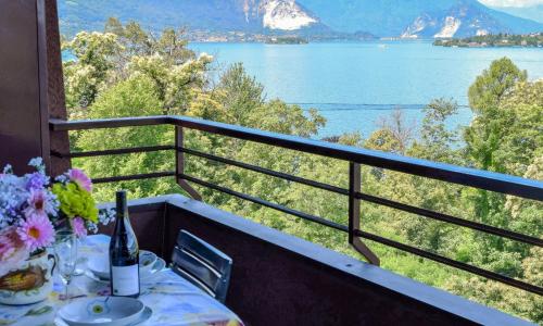 Apartment Roccolo Miralago by Interhome