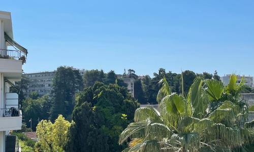 Appartement spacieux au calme à Nice