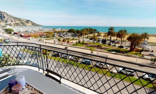 Appartement Menton, 3 pièces, 4 personnes - FR-1-196-254