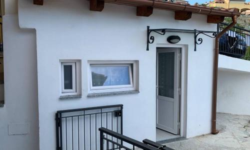 casa indipendente Mini-Depandance vista mare con terrazza