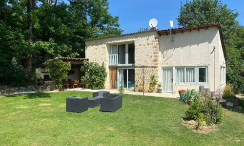 Hameau de Montcabirol - Pyrénées