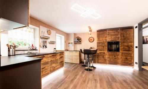 Sa Mont Home - Moderno appartamento con giardino, sauna, barbecue