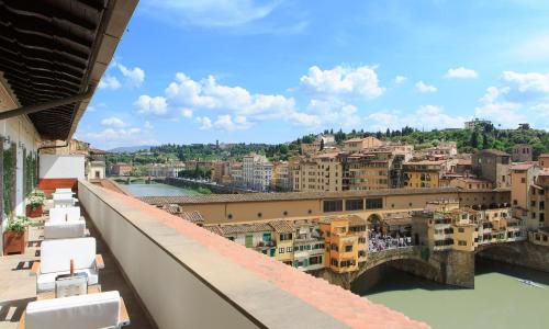 Portrait Firenze - Lungarno Collection