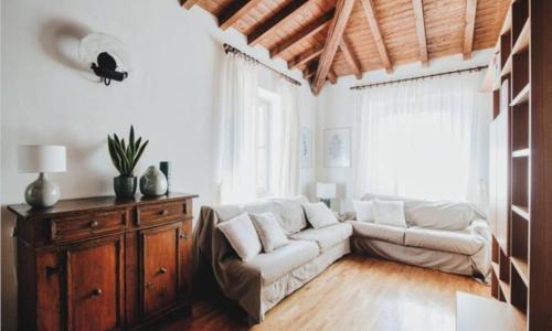 La Corte di Costantino-Downtown Como