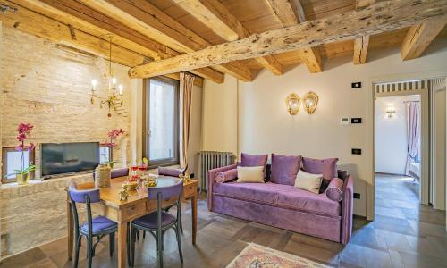 Corte Rubbi 8 Luxury Two-bedroom Apartment -Dimora Italia -