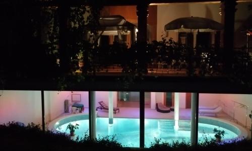 Fantastic Penthouse with pool and lakeview