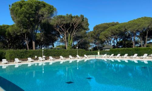 Domaine Valescure vue Piscine ou Pinede - Wifi