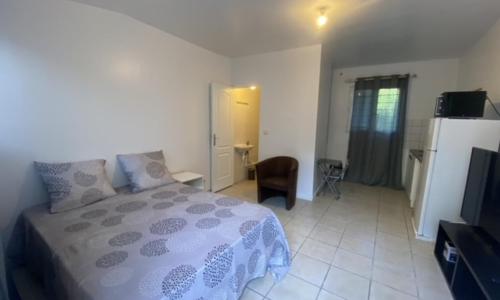 Charming 1-Bed Apartment 20 mins to Paris by train