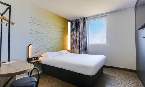 B&B HOTEL Reims Croix Blandin