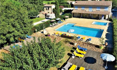 2 Bedroom Amazing Home In Raphle-ls-arles