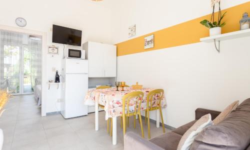 Nicola House La Salina