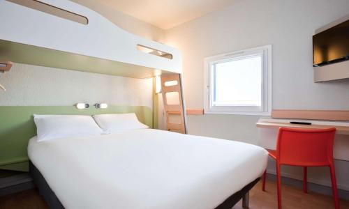 ibis budget Pontault Combault RN4 Marne La Vallée