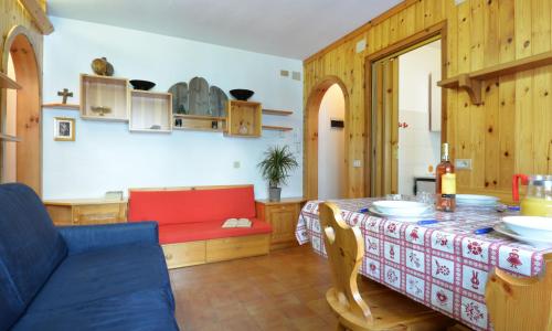 Apartment Des Alpes-8 by Interhome