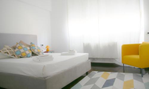 BnButler - Bergonzoli - Modern and Bright near Central Station