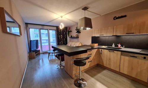 Bel appartement proche commerces et centre ville avec WiFi