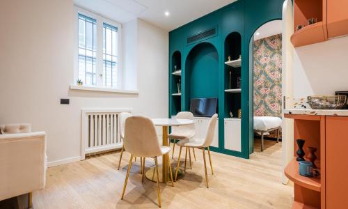 Stylish and fancy flat close to Montenapoleone Brera by Easylife