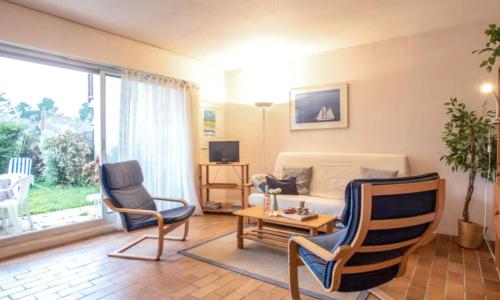 Apartment Les Galiotes-2 by Interhome