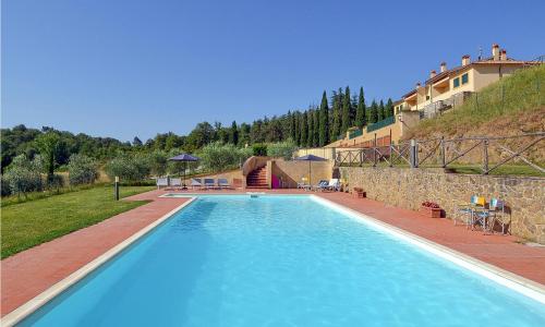 Cozy Apartment In Bucine With Kitchen