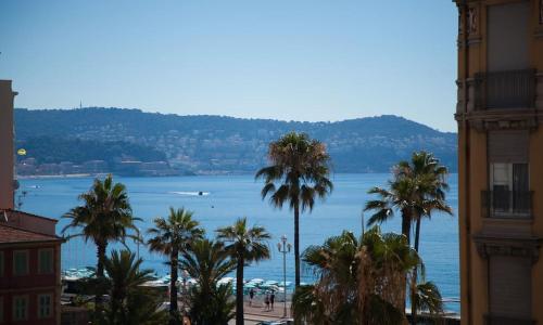 Stylish Studio in only 50 meters from beach !