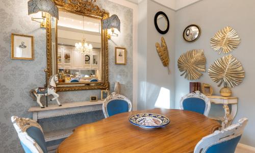 Residenza del Corso, Splendido attico di pregio con terrazza in centro città