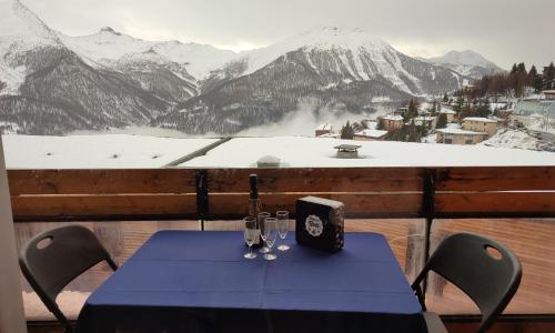 LE COSY aux pieds des pistes appartement avec balcon PLEIN CENTRE