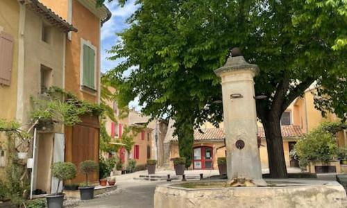 L’oustau de Marcel et Victorine