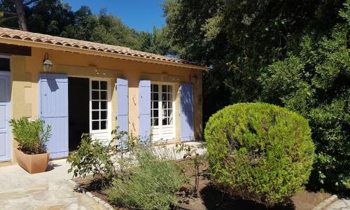Maisonnette dans le Luberon - Bois Romay