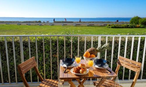 Studio Les Trois Iles-6 by Interhome