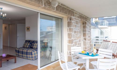 Apartment Le Hoche-2 by Interhome