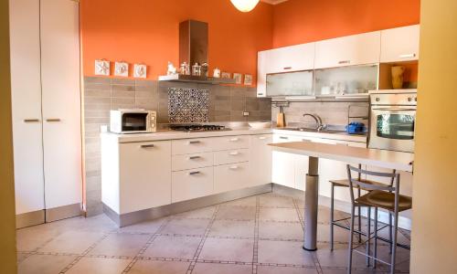 S34 - Sirolo, quadrilocale in centro arredato con gusto