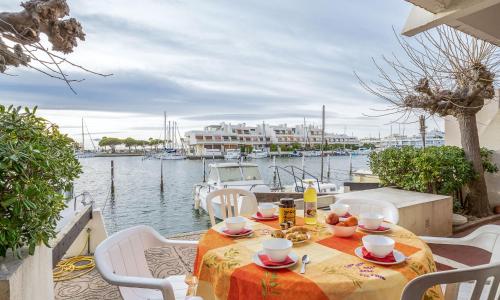 Apartment Le Nirvana-2 by Interhome