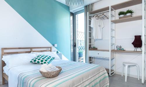 PC Boutique H, Sea View by ClaPa group