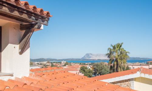 Trilocale San Teodoro con veranda